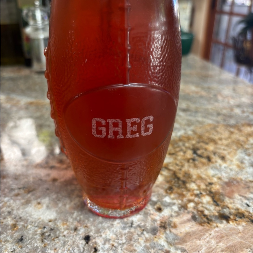 FOOTBALL 24oz Drinking Glass - Personalized "GREG"
New - GREAT GIFT🏈